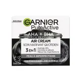 GARNIER PureActive Soin matifiant quotidien 3en1 au charbon pour peau à imperfections