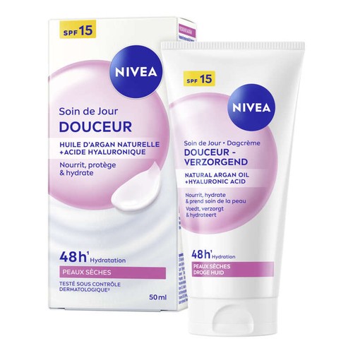 Nivea Crème Soin De Jour 24H Hydratant Fps15 Nourrissant 50ml