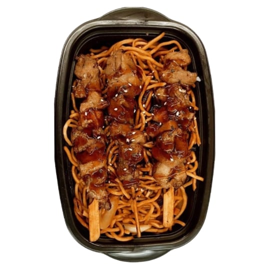 Plat cuisiné Yakitori Nouille sauce Soja