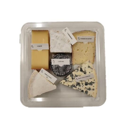 Assortiment de Fromages Cabécou, Fourme d'Ambert, Comté 6 mois, Camembert LIVRADOIS
