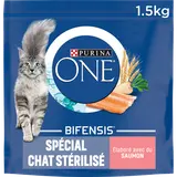 Croquettes pour chat adulte stérilisé Saumon, Blé PURINA ONE - 1,5kg