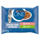 Sachets fraîcheur pour chat stérilisé effilés de saumon et de dinde PURINA ONE, 4x85g