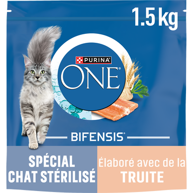 Croquettes pour chat stérilisé à la Truite PURINA ONE - 1,5kg
