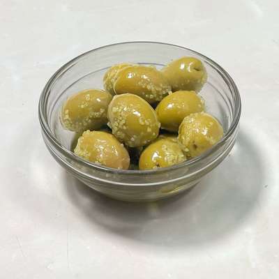 Olives vertes de Sicile au naturel avec noyau (150 g)