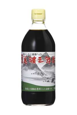 Vinaigre rouge de saké kasu 3 ans d'âge (500 ml)
