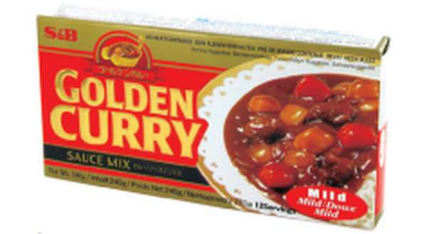 Cubes de curry doux, S & B (240 g)