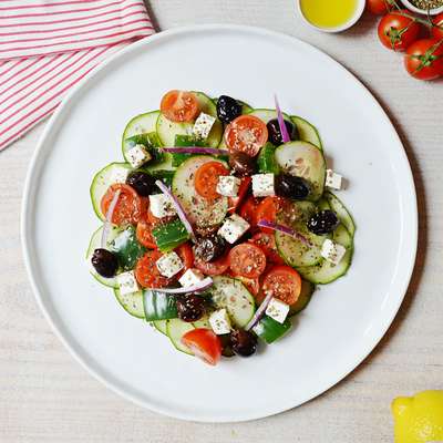 Saladier de salade Grecque / à commander 48h à l'avance