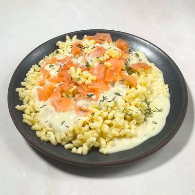 Coquillettes au saumon fumé, philadelphia et aneth (environ 340 g)