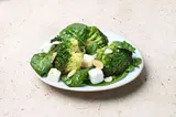 Salade d'épinards, brocolis & feta, Frichti (100 g)