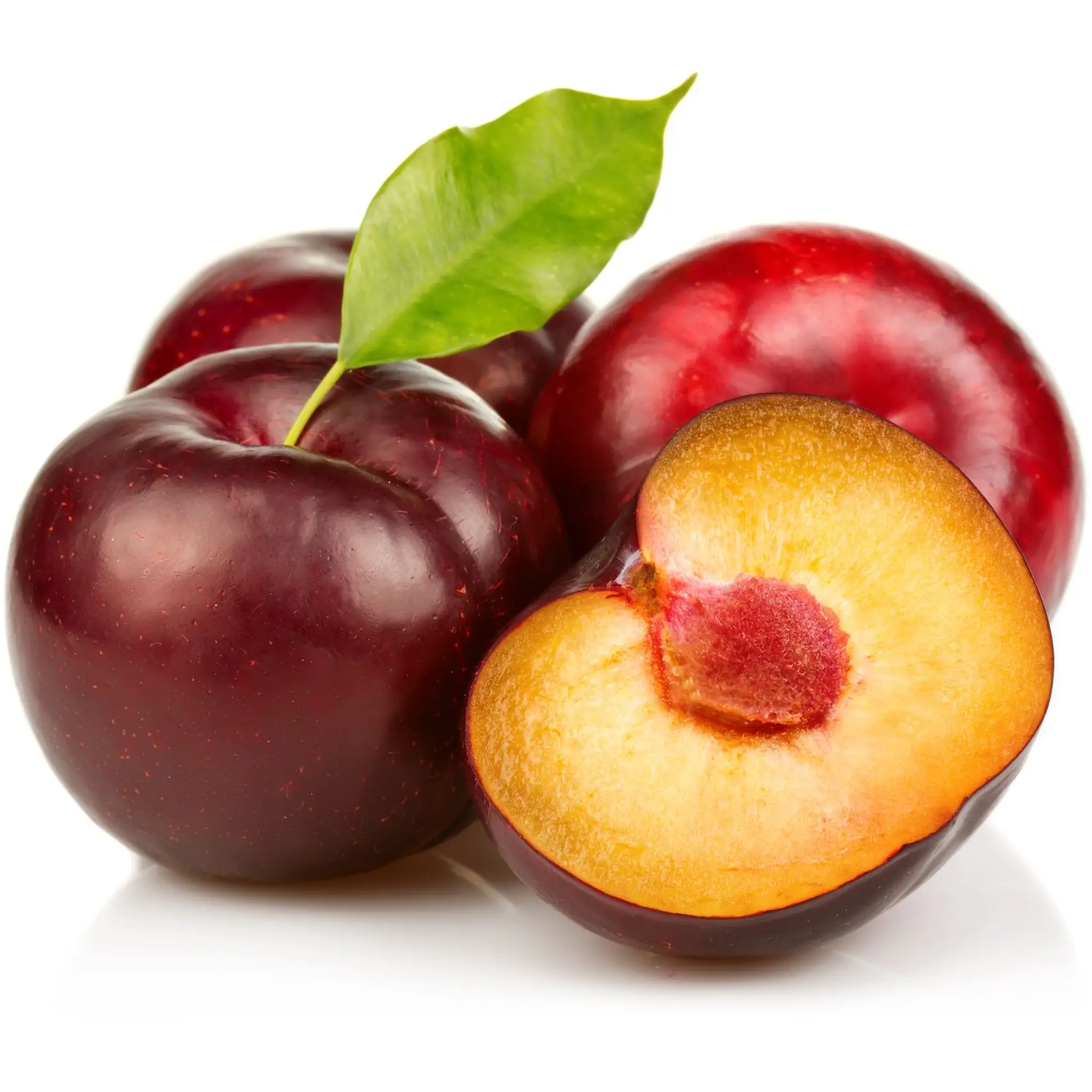 Prunes rouges mûres à point