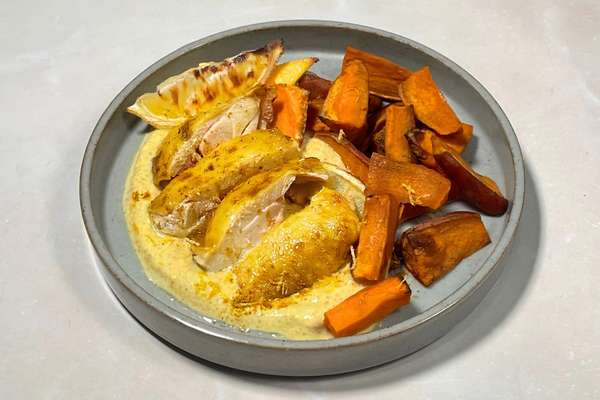 Poulet citron, patate douce & sauce garam massala, Frichti (385 g)