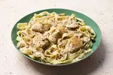 Tagliatelles & poulet sauce estragon, Frichti (420 g)